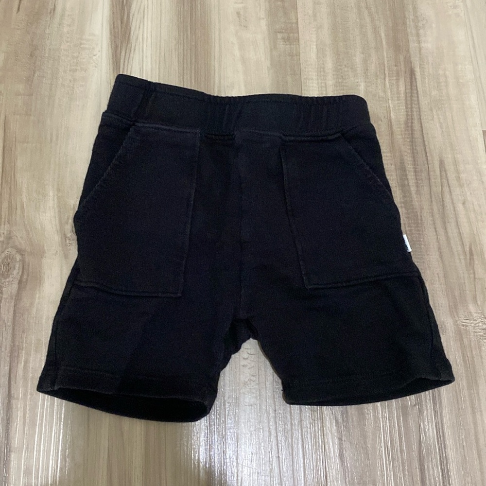 Little Sleepies 2T Shorts Black Good/Great used Condition